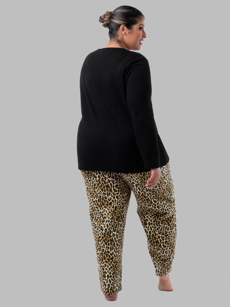 Women's Fruit Of The Loom Plus Flannel Bottom, 2 Piece Set Pajamas Black/Natural Animal | XRW367125